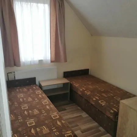Vadrozsa Nyaralo Vakantiehuis